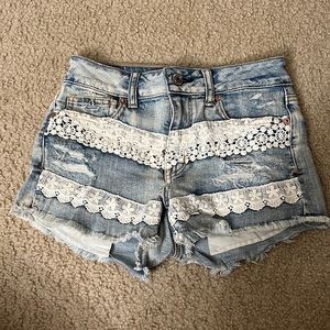American eagle lace detail shorts size 0
